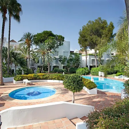 Apartment White Pearl Elviria H1 *